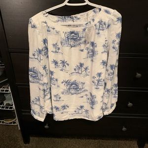 XL never worn rickis long sleeve